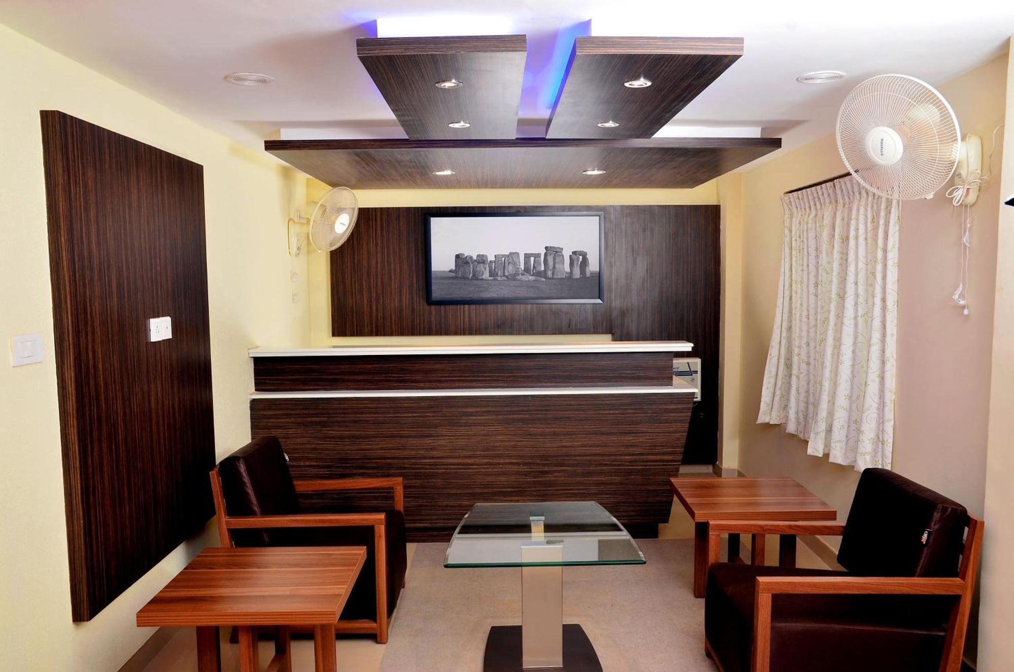 French Avenue Hotel Mahe Exterior foto