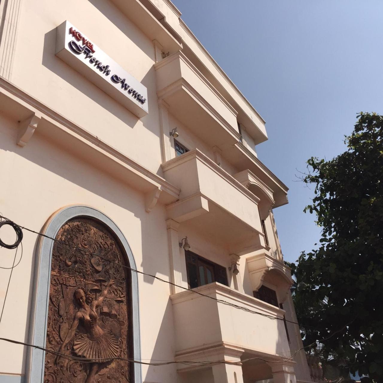 French Avenue Hotel Mahe Exterior foto